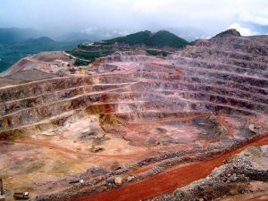 2025 Global Mining Rankings: BHP Leads as China's Giants Rise and Sustainability Shapes the New Landscape